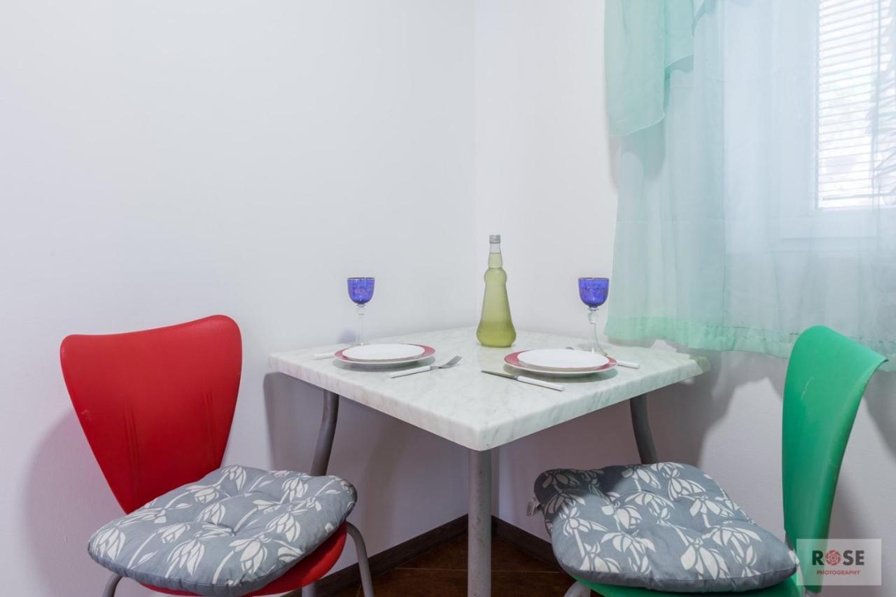 Apartment Laureta Пореч Екстериор снимка